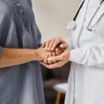 Dicas de bem-estar e suplementação segura para idosos