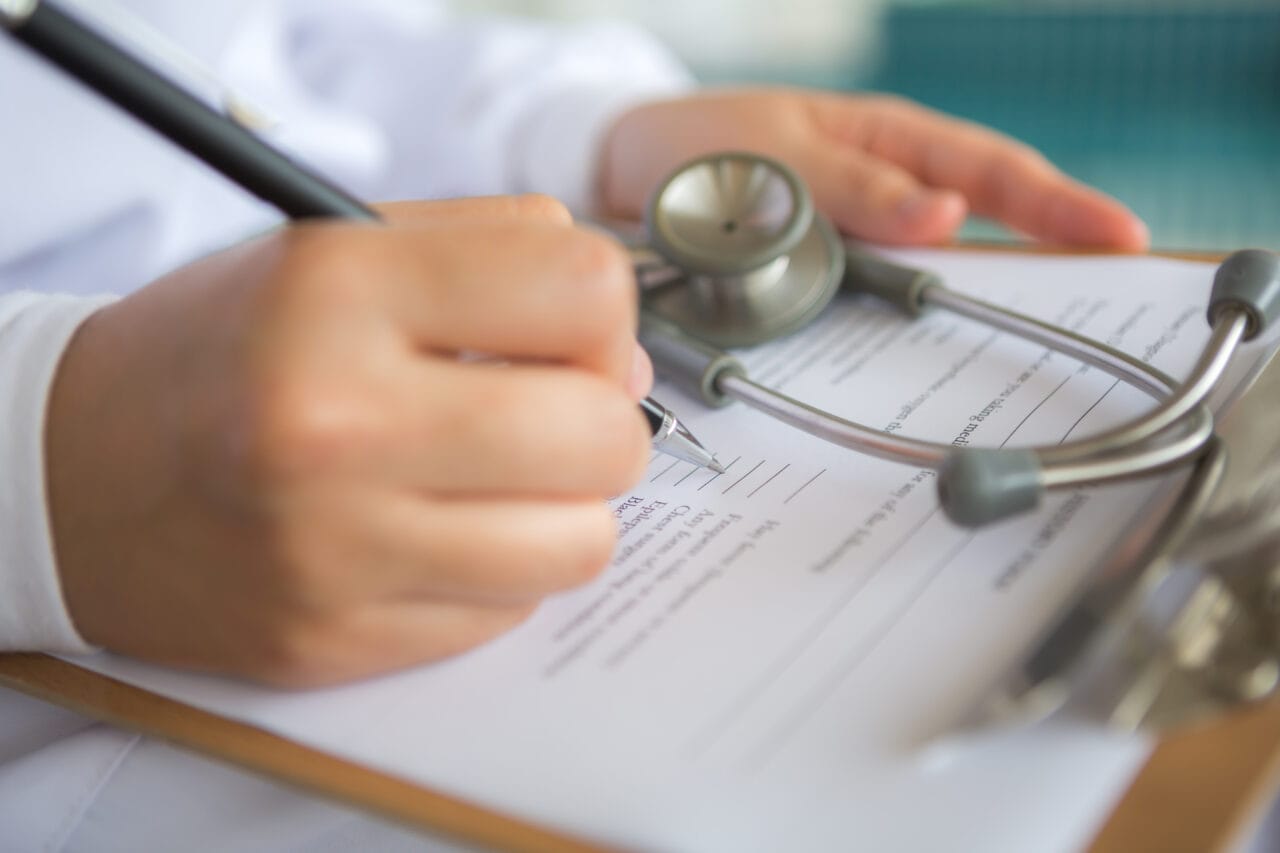 segurança-clínica-prescrição-digital-e-funcionamento-da-triagem-médica