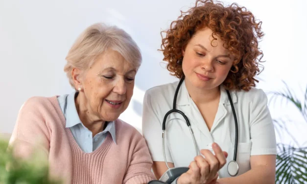 Suplementação na terceira idade: o que o plano de saúde pode cobrir